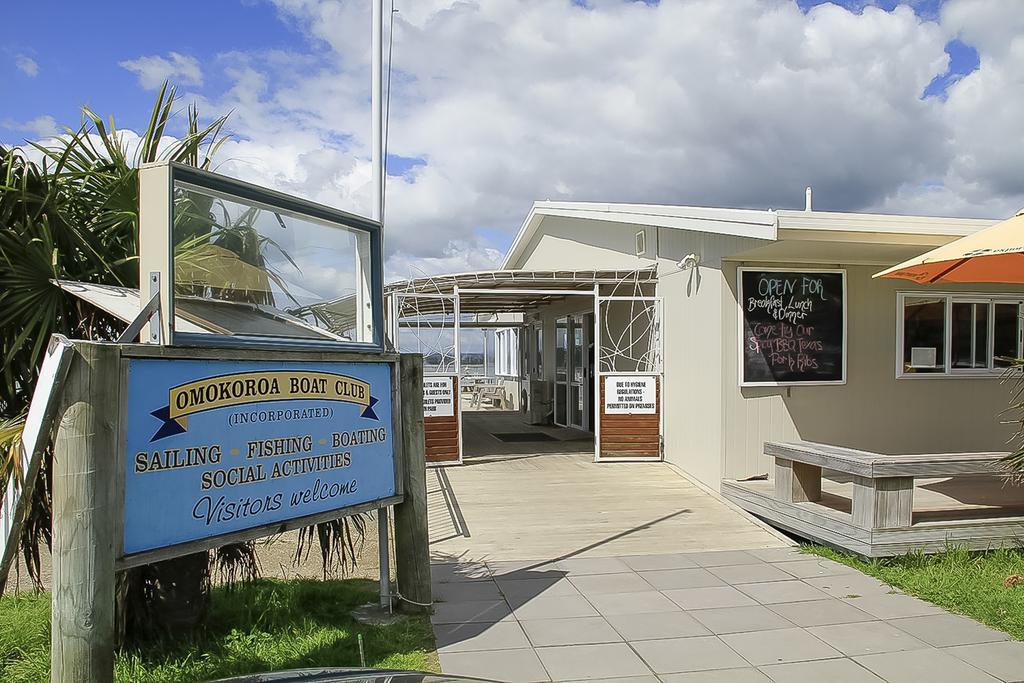Hotel Harbour Heights à Tauranga Extérieur photo