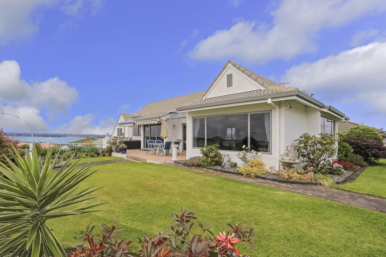 Hotel Harbour Heights à Tauranga Extérieur photo