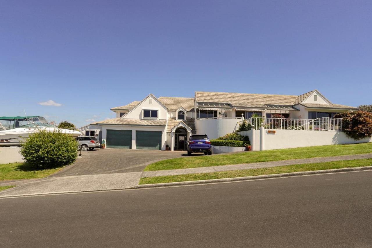 Hotel Harbour Heights à Tauranga Extérieur photo