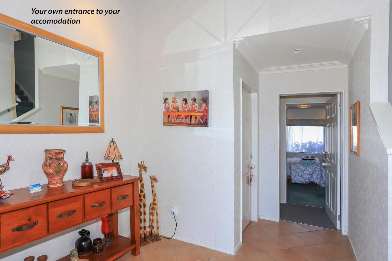 Hotel Harbour Heights à Tauranga Extérieur photo