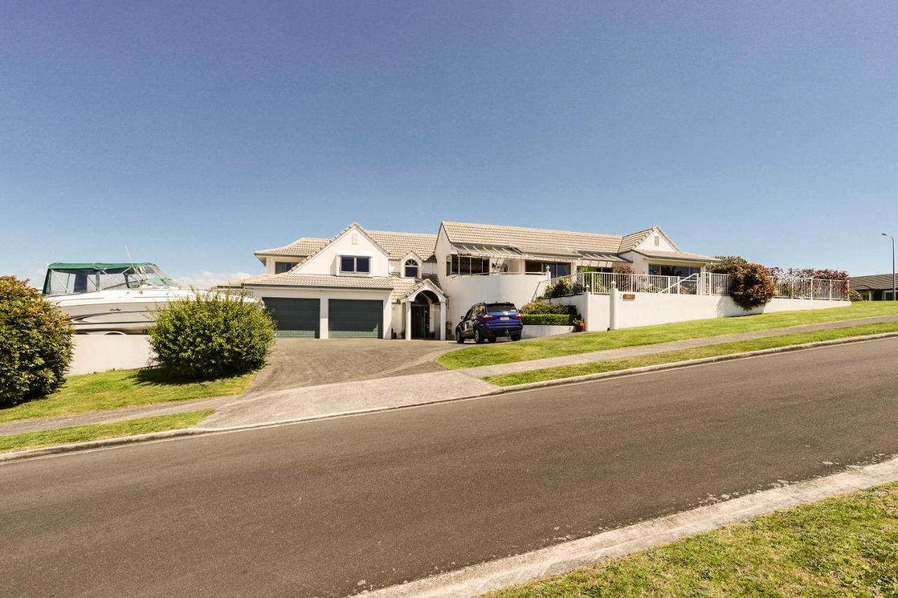 Hotel Harbour Heights à Tauranga Extérieur photo