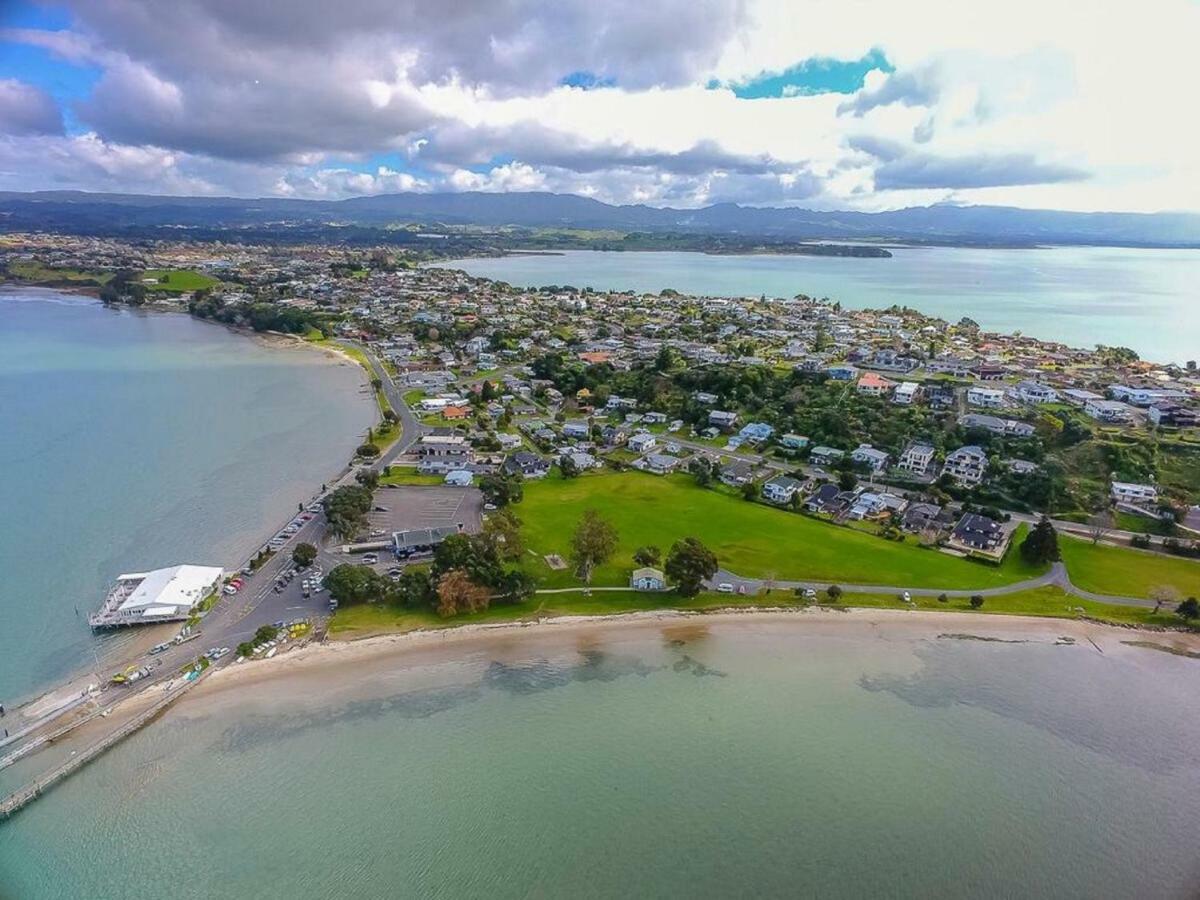 Hotel Harbour Heights à Tauranga Extérieur photo